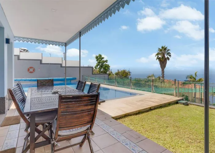 Loureiro Palace With Soccer Field