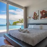 Loureiro Palace With Soccer Field Villa *