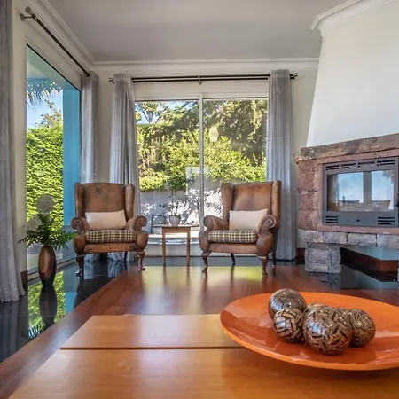 فيلة Loureiro Palace With Soccer Field *