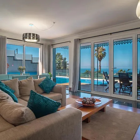 Вилла Loureiro Palace With Soccer Field *