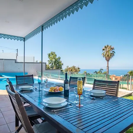 Loureiro Palace With Soccer Field *