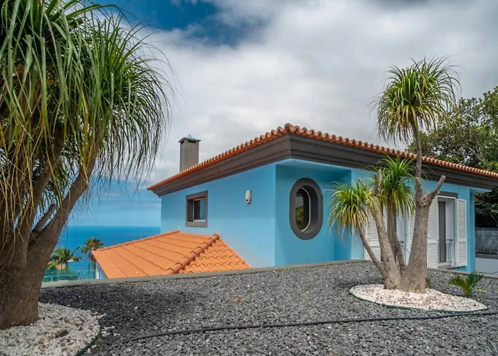 Loureiro Palace With Soccer Field * Funchal (Madeira)