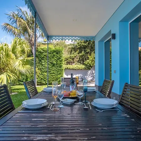 Villa Loureiro Palace With Soccer Field